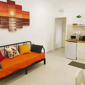 Apartamento Midani, CTA