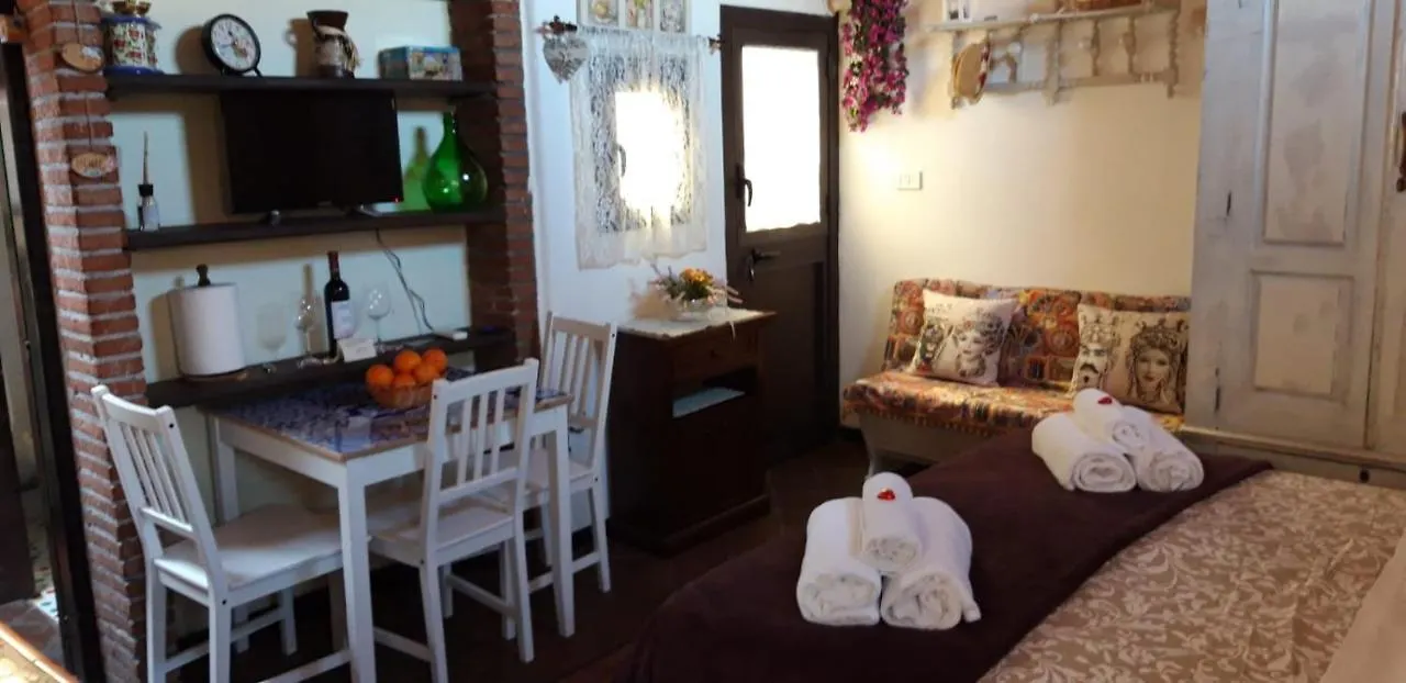 Apartamento La Mansarda-roof CTA Italia